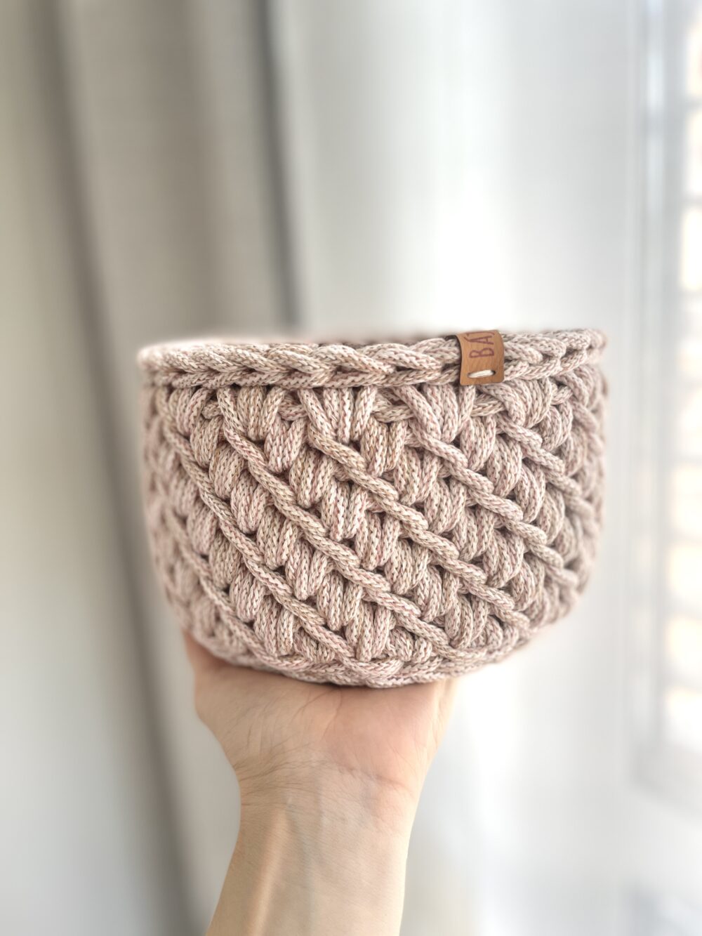 Madaras mintájú kerek tároló - normál méret