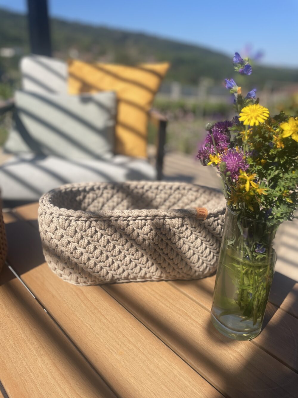 Madaras mintájú ovális tároló - Nagy